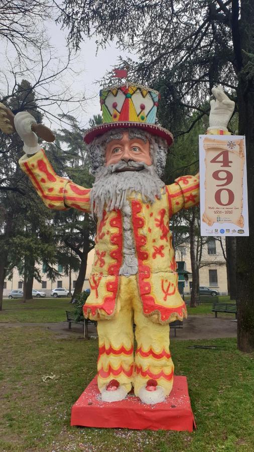 Dimora Rosso San Zeno - Wifi Veloce E Adatto Per Famiglie Verona Bagian luar foto