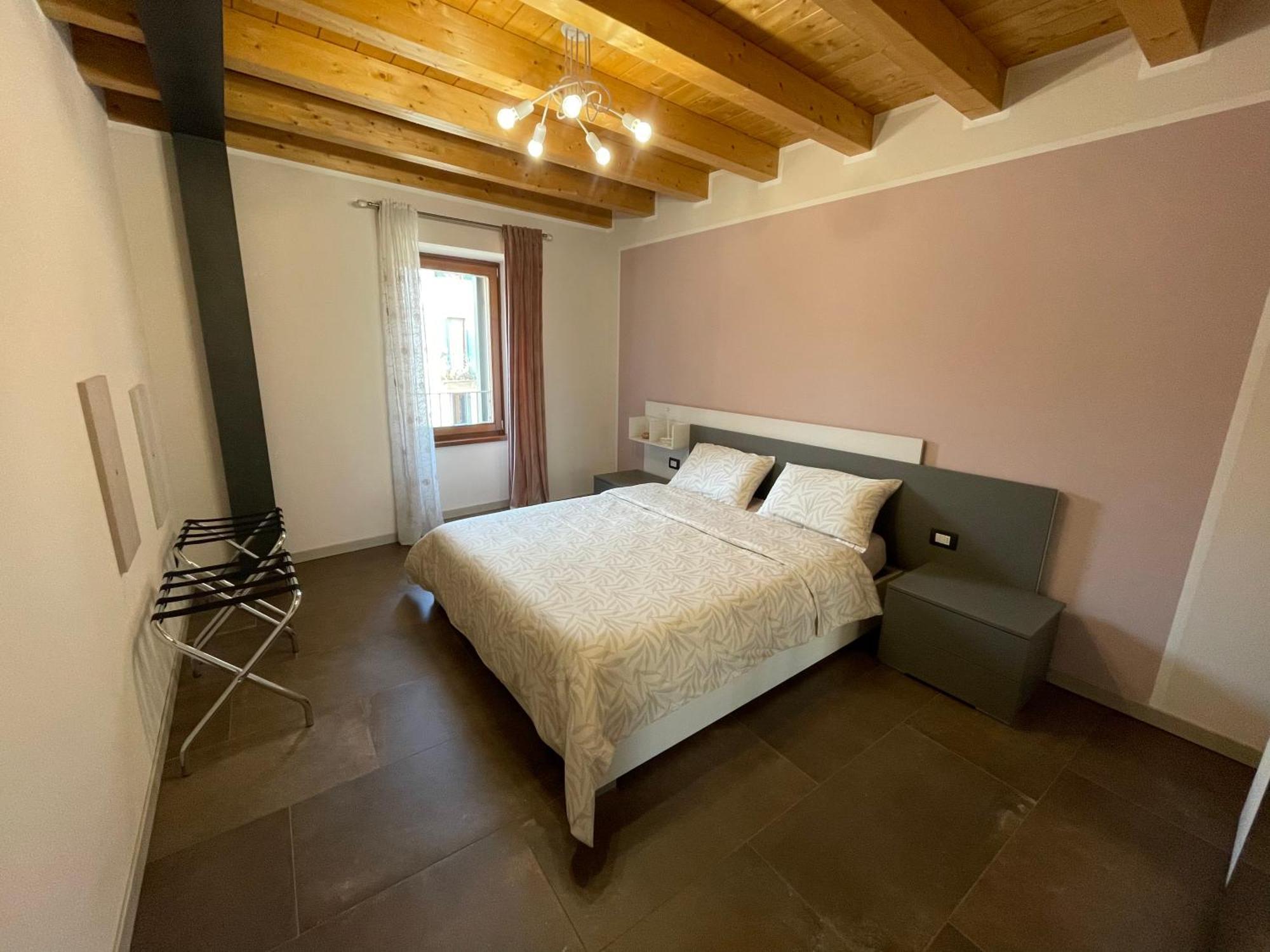Dimora Rosso San Zeno - Wifi Veloce E Adatto Per Famiglie Verona Bagian luar foto