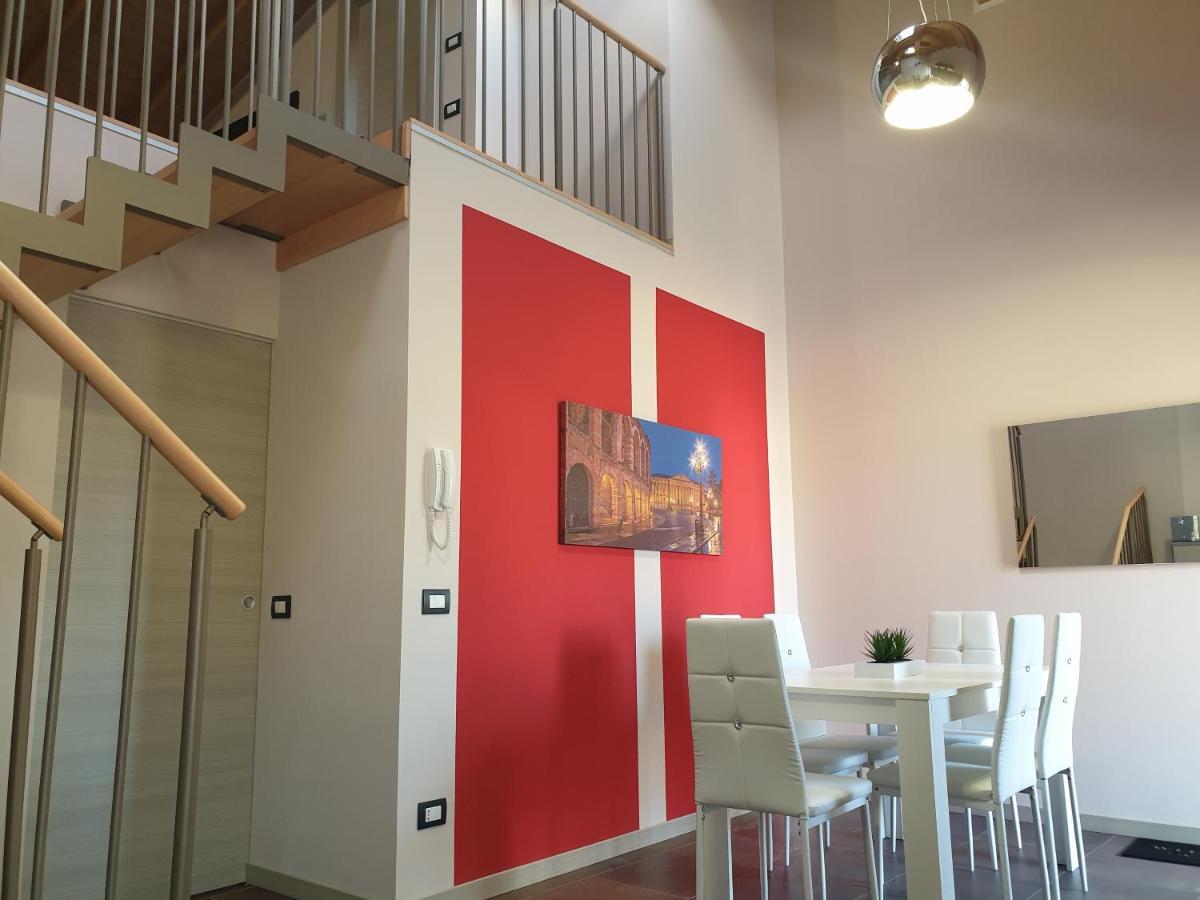 Dimora Rosso San Zeno - Wifi Veloce E Adatto Per Famiglie Verona Bagian luar foto