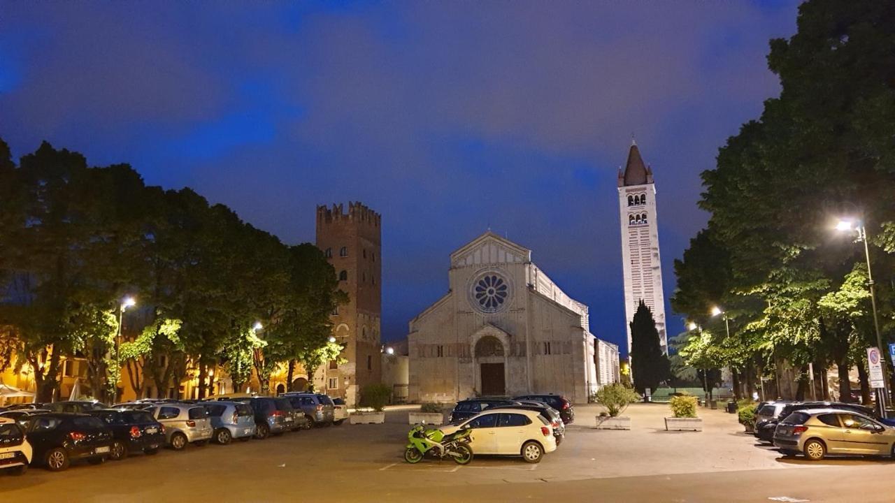 Dimora Rosso San Zeno - Wifi Veloce E Adatto Per Famiglie Verona Bagian luar foto