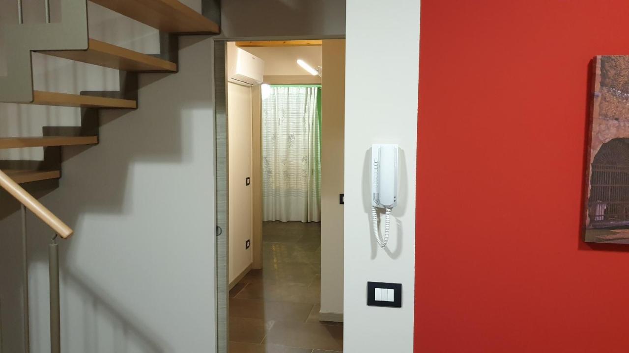 Dimora Rosso San Zeno - Wifi Veloce E Adatto Per Famiglie Verona Bagian luar foto